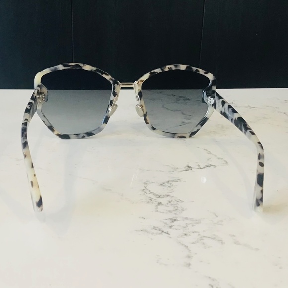 CHRISTIAN DIOR ADDICT 2 sunglasses in original box and packaging - like new - Picture 6 of 14